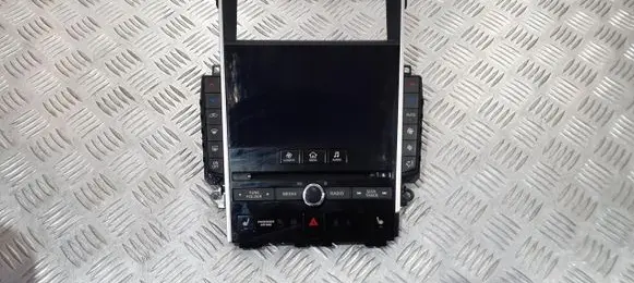 Infiniti Q60 Head unit multimedia control PU11008