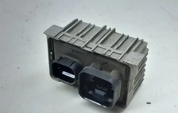 Chevrolet Cruze Glow plug pre-heat relay 55574293