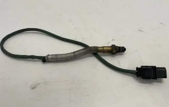 Mercedes-Benz C W204 Lambda probe sensor A0045428618