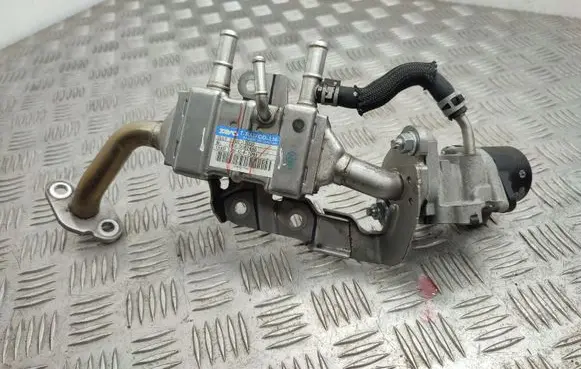 Lexus RX 450H EGR valve 2568031050 2562031080