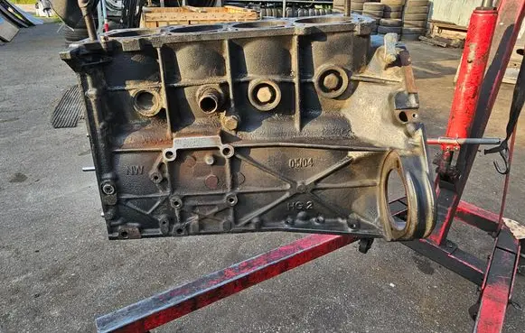 Mercedes-Benz Vito Viano W639 Engine block 646982 R6460110501