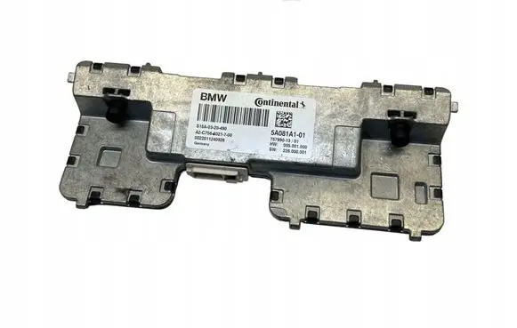 BMW X5 E70 Camera control unit module 5A081A1BMW