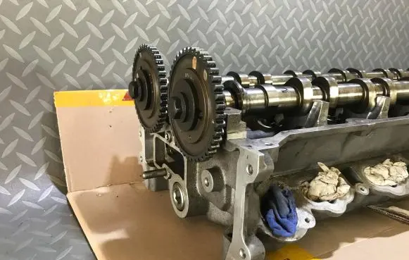 Aston Martin DB9 Camshaft 7G4E-6A268-AB