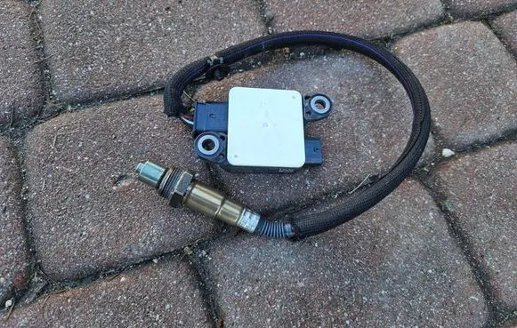 Citroen Berlingo Lambda probe sensor 9816245480