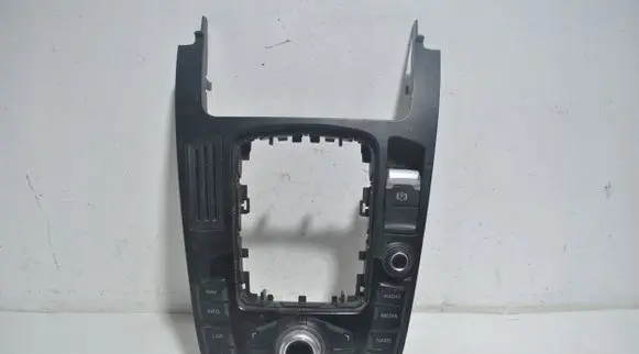 Audi A5 8T 8F Head unit multimedia control 8T0919609