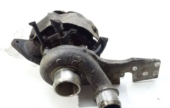 Audi A8 S8 D3 4E Turbo 057145702S