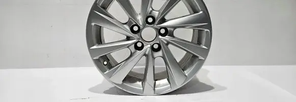 Toyota Camry VIII XV70 R17 alloy rim 5X114