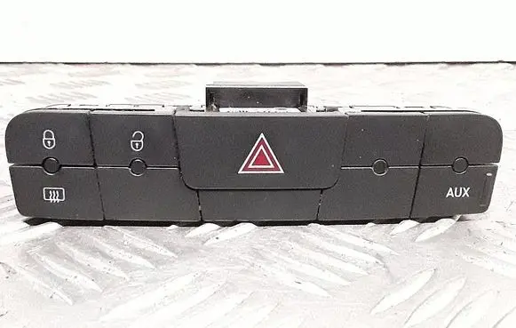 Seat Ibiza IV (6J,6P) Hazard light switch 6J0927137C