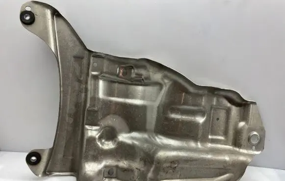 Audi A6 S6 C7 4G Fuel tank bottom protection 4G0201781A