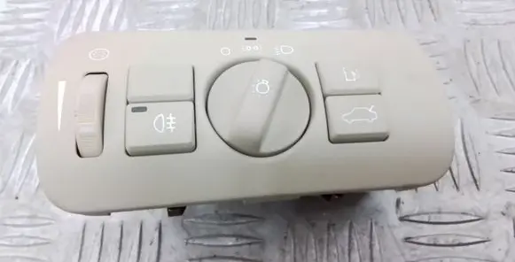 Volvo XC60 Light switch 30739420