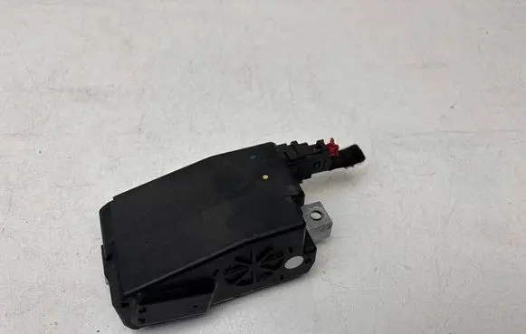 Audi A4 S4 B8 8K Steering wheel lock 8K0905852E