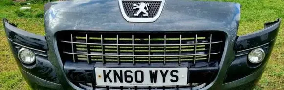 Peugeot 3008 I Front bumper