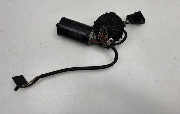 Volkswagen Sharan Wiper motor 0390241430