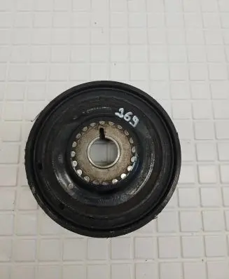 Nissan Qashqai Crankshaft pulley 8200552236