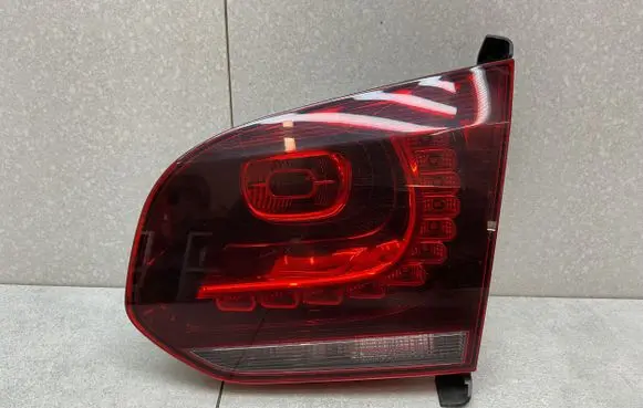 Volkswagen Golf VI Tailgate rear/tail lights 5K7945308