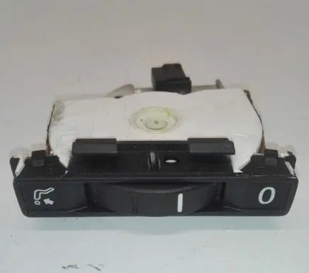 Volkswagen Touareg I Other dashboard part 7L6819766F