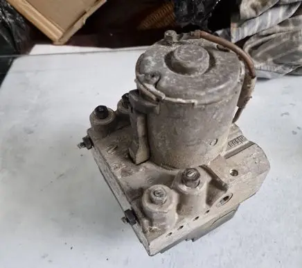 Audi A4 S4 B7 8E 8H ABS Pump 0265214002