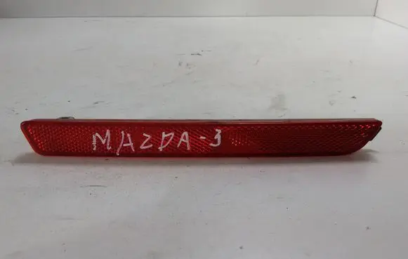 Mazda 3 I Rear tail light reflector 020647