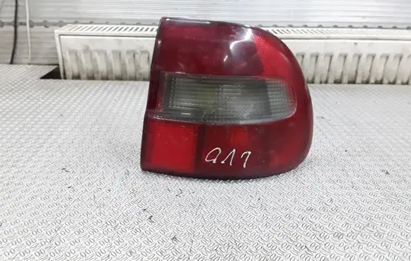 Rear/tail lights