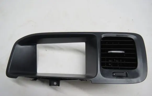 Volvo V60 Dash center air vent grill 30791675