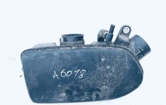 Subaru Impreza III Air filter box
