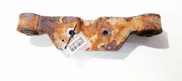 Engine mount bracket