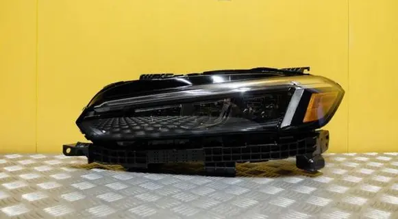 Honda Civic XI Headlight/headlamp 21156-0471 3021