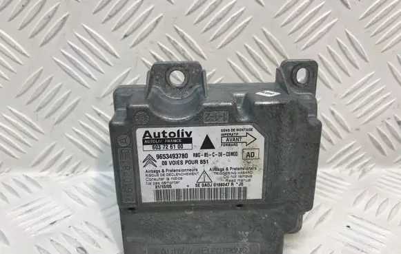 Citroen C4 I Airbag control unit/module 9653493780