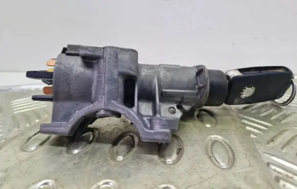 Skoda Fabia Mk2 (5J) Ignition lock 4B0905851C
