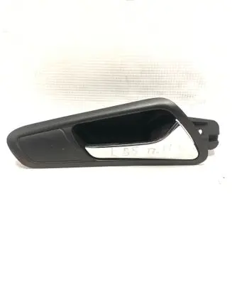 Volkswagen PASSAT B6 Front door interior handle