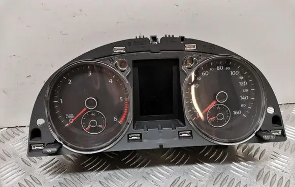 Volkswagen PASSAT B6 Speedometer (instrument cluster) 3C0920972D A2C53356086