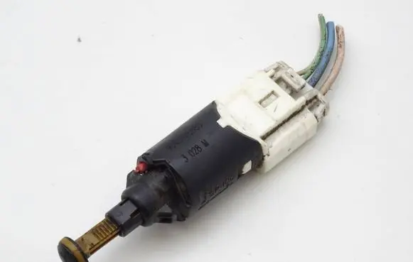 Peugeot Partner Brake pedal sensor switch 9643478880