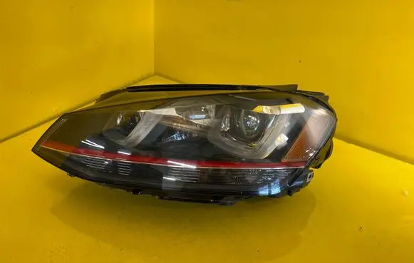 Volkswagen Golf VII Headlight/headlamp 5G1941753A