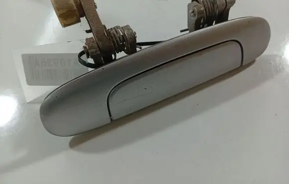 Mazda Premacy Front door exterior handle 