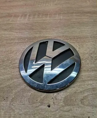Volkswagen Transporter - Caravelle T5 Manufacturer badge logo/emblem 7H0853630