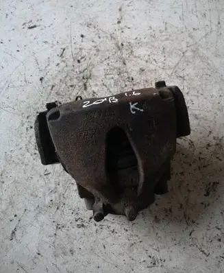 Opel Zafira B Front brake caliper