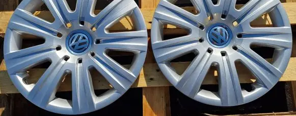 Volkswagen Tiguan Wheel nut cap/cover 