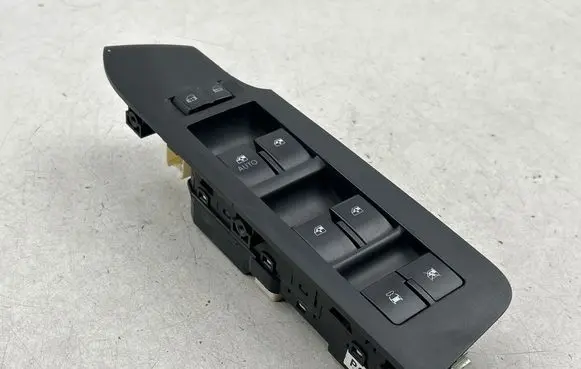 Chevrolet Captiva Electric window control switch 202005436