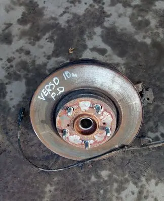 Toyota Verso Front wheel hub 432113F020