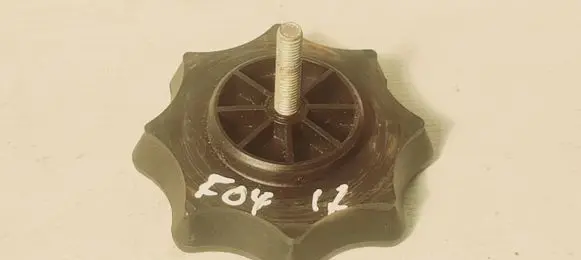 Volkswagen Fox Spare wheel bolt 1J0803899L