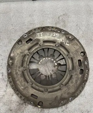 Volkswagen Golf IV Pressure plate 