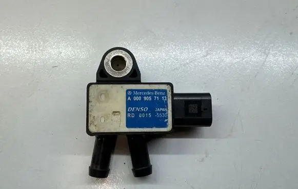 Mercedes-Benz Sprinter W907 W910 EGR valve cooler A0009057113 RD00155530