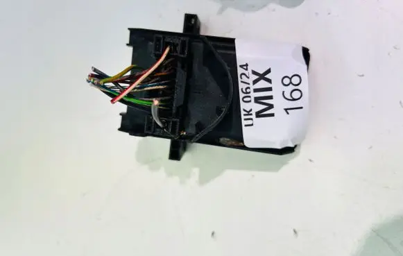 Ford Transit Custom EUR ISO radio connector 14F642