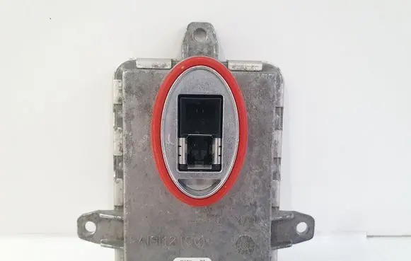 Mercedes-Benz A W176 Xenon control unit/module A1669002800 130732931201