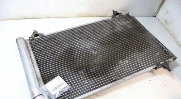 A/C cooling radiator (condenser)