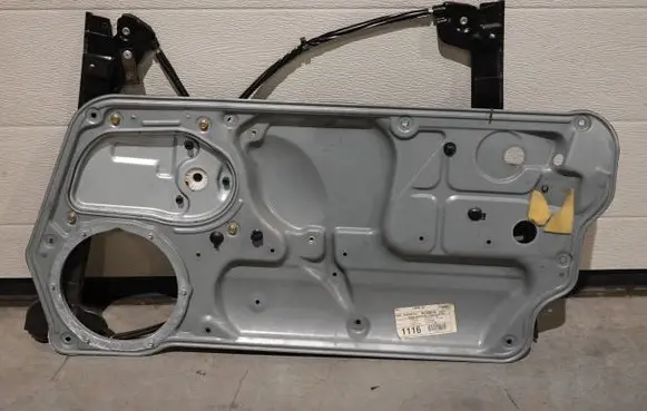 Volkswagen New Beetle Front door window regulator with motor 1Y0837756E 1Y083752