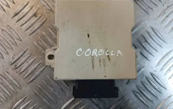 Toyota Corolla E120 E130 Window wiper relay 150696 96905L 21629Y1