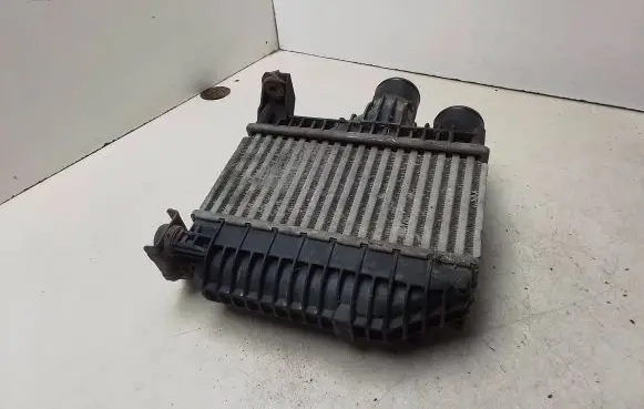 Toyota Corolla Verso AR10 Intercooler radiator 873067D