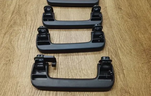 Porsche Macan (95B) A set of handles for the ceiling 95B857644