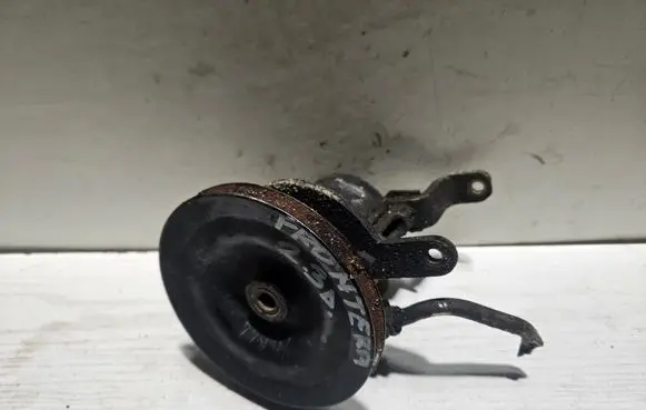Volvo 440 Power steering pump 26016947